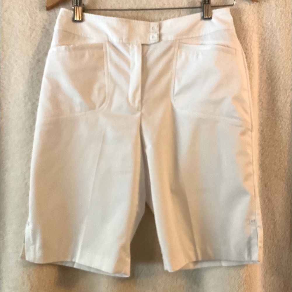 Tail shorts
